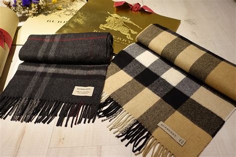 burberry 圍巾 開 箱|Burberry 經典格紋喀什米爾圍巾開箱 Classic .